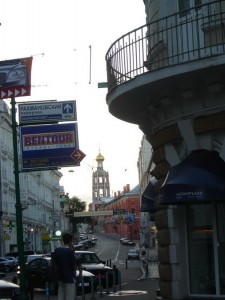 колокольня высокопетровского монастыря