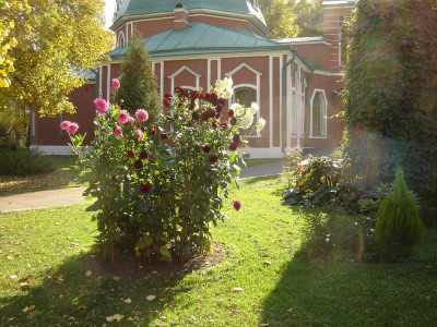 храм троицы в воронцове