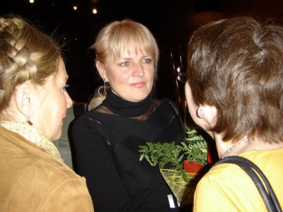 олеся фокина после премьеры своего фильма,17.05.06
